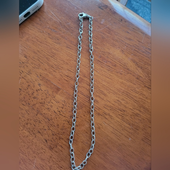 Lagos Silver Chain Necklace - Picture 2 of 4